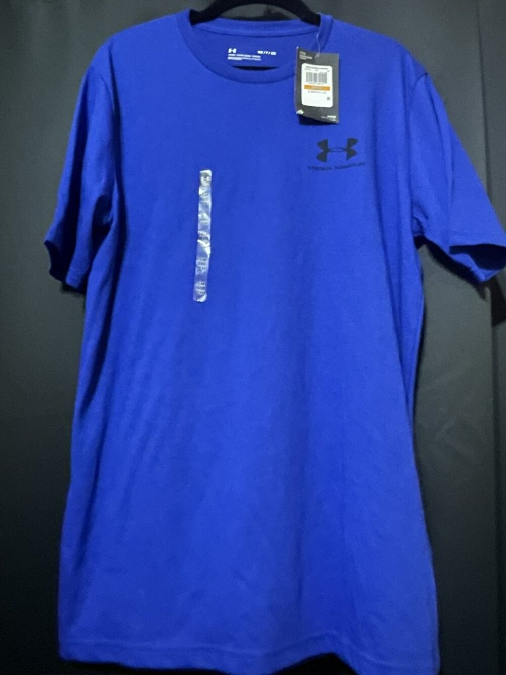 Under Armour Men's Blue Shirt Size S